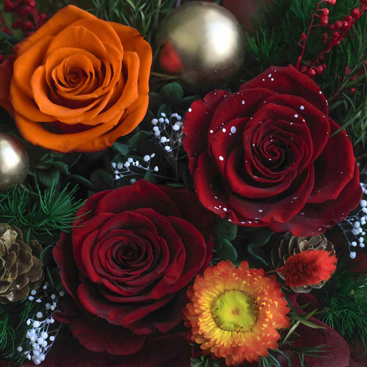 Preserved Flowers Wholesale | Christmas Rose Bouquet
