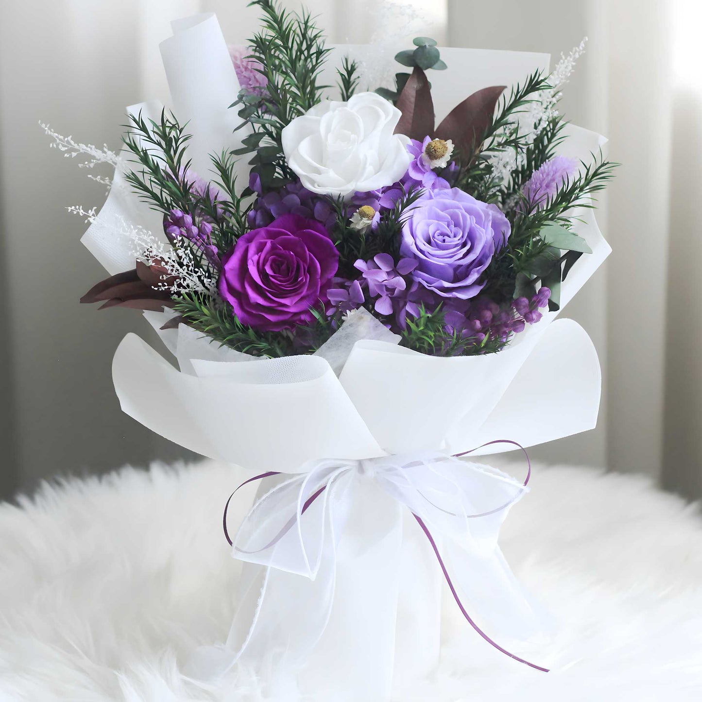 Preserved Flowers Wholesale | White Purple Rose Bouquet